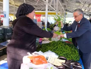 Kemer’de Yeni Kapalı Pazar Yeri Açıldı