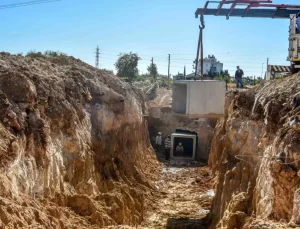 Kepez Belediyesi’nden Su Taşkınına Karşı Altyapı Çalışmaları