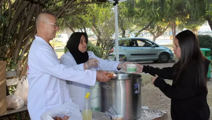 Kepez’den Öğrencilere Çorba İkramı