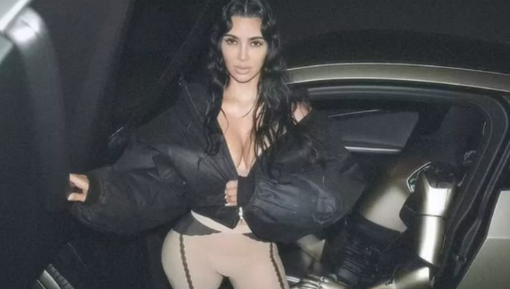 Kim Kardashian’dan gündem yaratan yeni hareket! Tesla robotunun kucağına oturdu