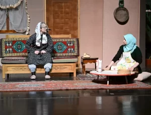 Kırşehir 2. Tiyatro Festivali Devam Ediyor
