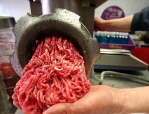 Kıymada ve sucukta kanatlı eti tespit edildi