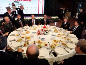 KKTC Cumhurbaşkanı Tatar, Samsun’da Kıbrıs gazileriyle bir araya geldi Açıklaması