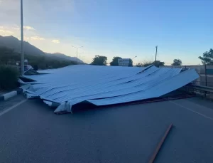 KKTC’de Şiddetli Fırtına Hayatı Olumsuz Etkiliyor