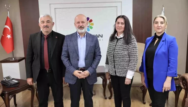 Kocasinan Belediye Başkanı Muhtarlarla Bir Araya Geldi