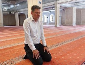 Konya’da cuma namazına gidince işten çıkarıldı: Yargıtay’dan emsal niteliğinde ‘ayrımcılık’ kararı