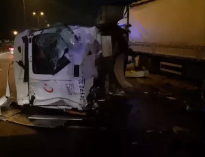 Körfez’deki TIR Kazasında Şoför Ağır Yaralandı