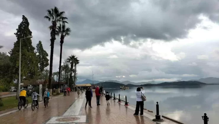 Köyceğiz’de Yağmur Sonrası Kordon Keyfi