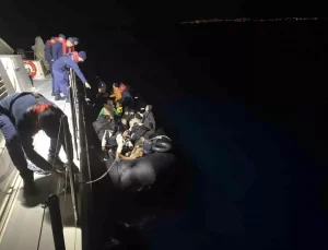 Kuşadası’nda 21 Düzensiz Göçmen Kurtarıldı