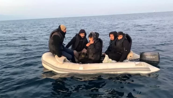 Kuşadası’nda 5 Düzensiz Göçmen Kurtarıldı