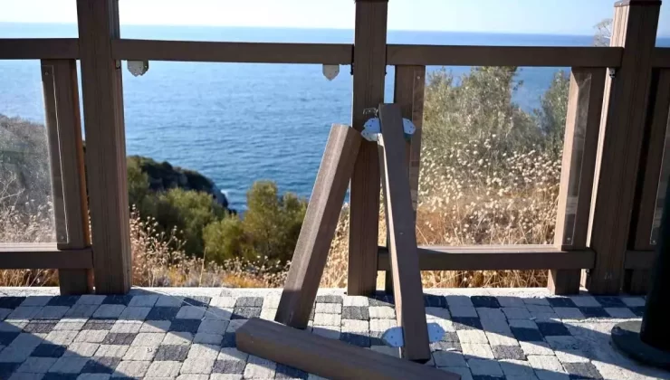 Kuşadası’nda Park ve Çeşmelere Vandalizm