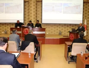 Kütahya’da Eğitime Yatırım Toplantısı