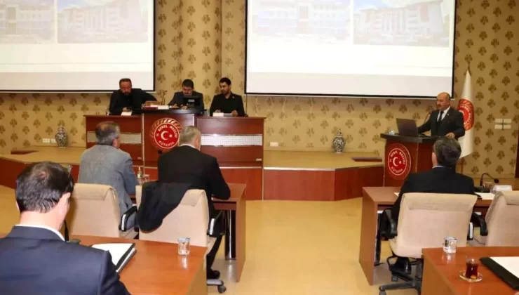 Kütahya’da Eğitime Yatırım Toplantısı