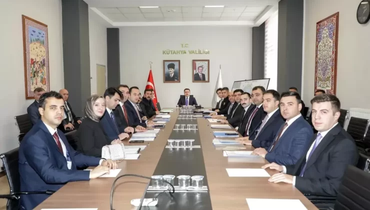 Kütahya’da Vali Işın’dan Kaymakamlar Toplantısı