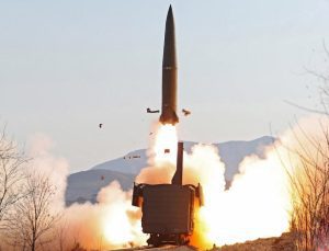 Kuzey Kore yine balistik füze fırlattı