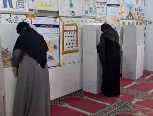 Libya’da İlk Belediye Seçimleri Sürüyor