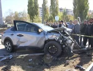Malazgirt’te Trafik Kazası: 1 Ölü, 1 Yaralı