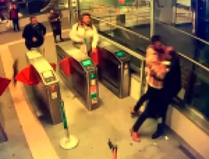 Marmaray’da Güvenlik Görevlisi, Alkollü Şahısı Vurdu