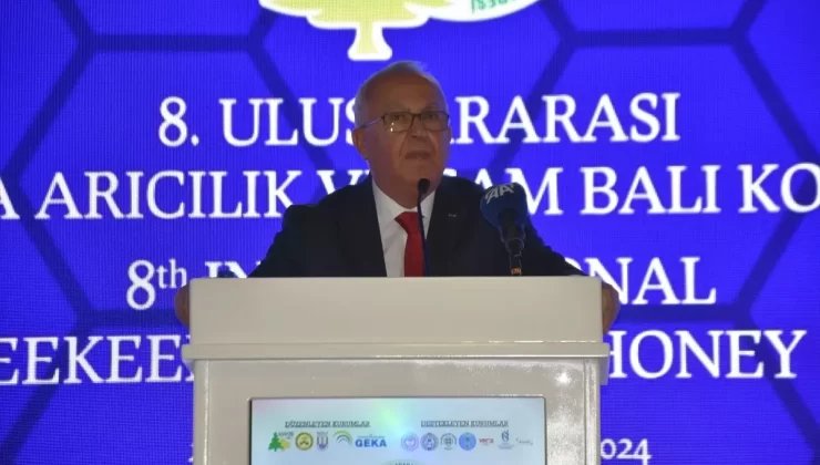 Marmaris’te Arıcılık ve Çam Balı Kongresi Başladı