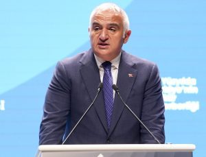 Mehmet Nuri Ersoy: Göreve geldiğimizden beri yaklaşık 8 bin eseri ülkemize getirdik