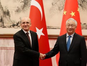 Mehmet Şimşek, Pekin’de Çin’le ticareti konuştu