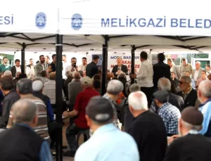 Melikgazi’de ‘Mobil Başkan’ Uygulamasıyla Vatandaşlarla Birebir İletişim