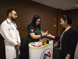 Mersin’de Diyabet Farkındalığı için Kan Taraması Yapıldı