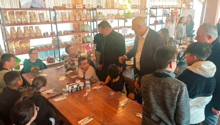 Milletvekili Ercan Öztürk, Özel Eğitim Öğrencileriyle Buluştu
