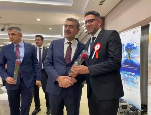 Milli Eğitim Bakanı Tekin, Öğretmenler Günü’nde öğretmenlerle buluştu