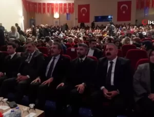 Milli Eğitim Bakanı Tekin’den Öğretmenler Günü Konserine Duygu Dolu Anlar