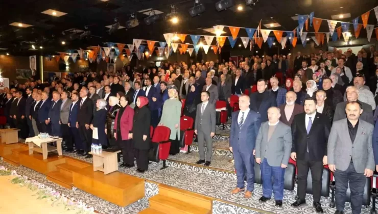 Milli Eğitim Bakanı Yusuf Tekin: “CHP’nin mevcut yönetimi kendi tarihleriyle ilgili hiçbir şey bilmiyorlar ya da inkar ediyorlar”