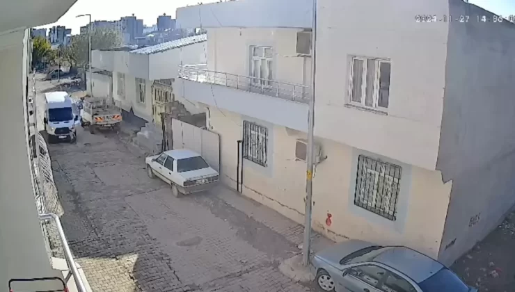 Minibüsün Çarptığı 4 Yaşındaki Çocuk Hayatını Kaybetti