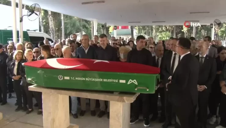 Muazzez İlmiye Çığ Mersin’de Toprağa Verildi