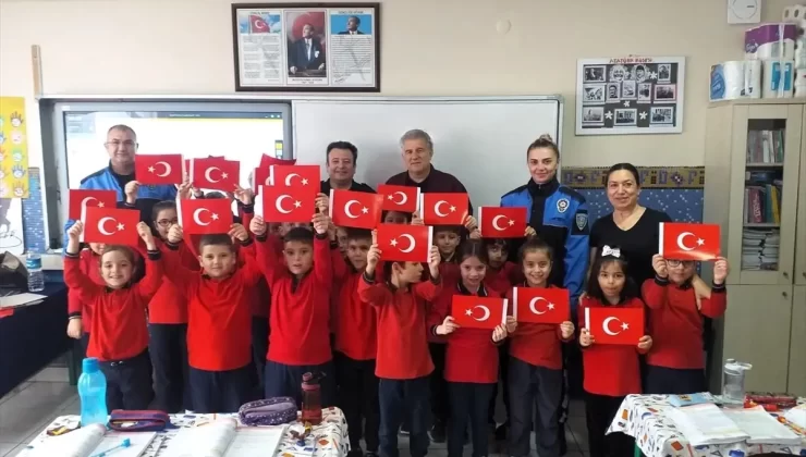 Müdür Öner’den Öğrenciye Ziyaret