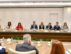 Murat Kurum ve Chris Bowen Görüştü