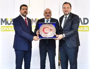 MÜSİAD’dan İhtiyaç Sahibi Çocuklara Yardım