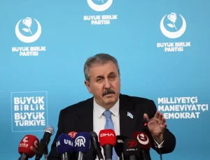 Mustafa Destici: Türkiye Suriye’deki Türkmenleri Önceliklendirmeli