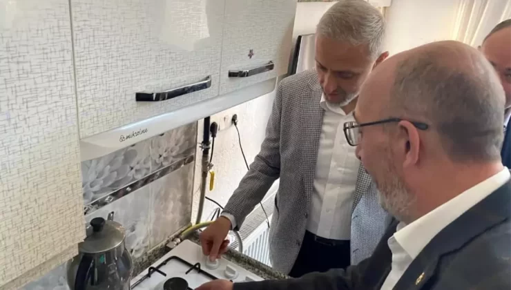 Naşa Beldesi Doğalgaza Kavuştu, İlk Abonelik Açılışı Yapıldı