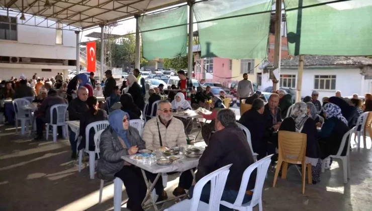 Nazilli’de şehitler ve kuraklık için hayır yapıldı