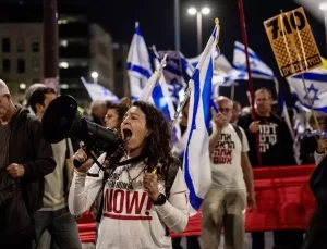 Netanyahu’ya Protestolar Sürüyor