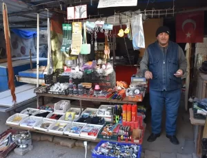 Niğde’de İşportacılar Zorlu Koşullara Rağmen Çalışıyor