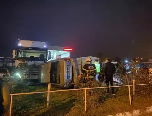 Niksar’da Tırla Çarpışan Otomobil Sürücüsü Yaralandı