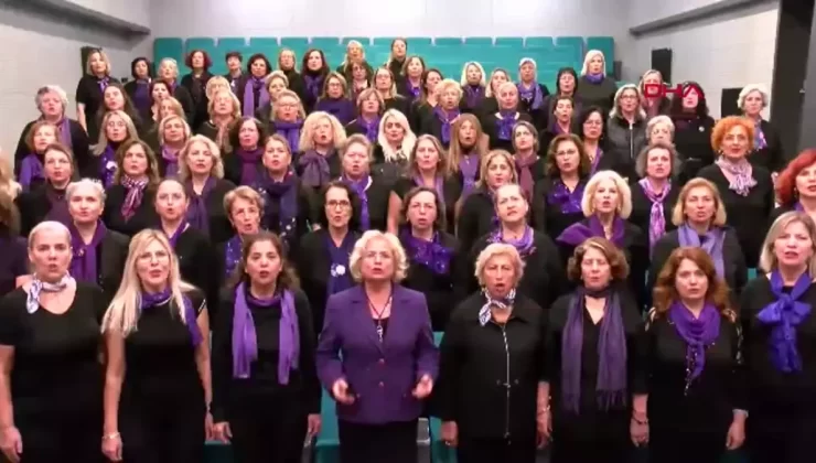 Nilüfer Kadın Korosu, Kadına Yönelik Şiddete Dikkat Çekti