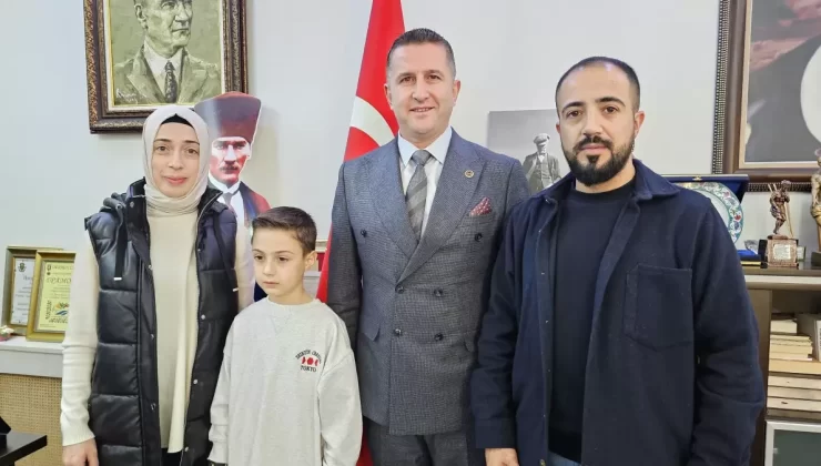 Öğrenciden Film Vaadi: ‘Mustafa’ İzleme İmkanı