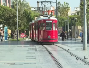 Öğrenciler Nostaljik Tramvayda Müzik Ziyafeti Verdi