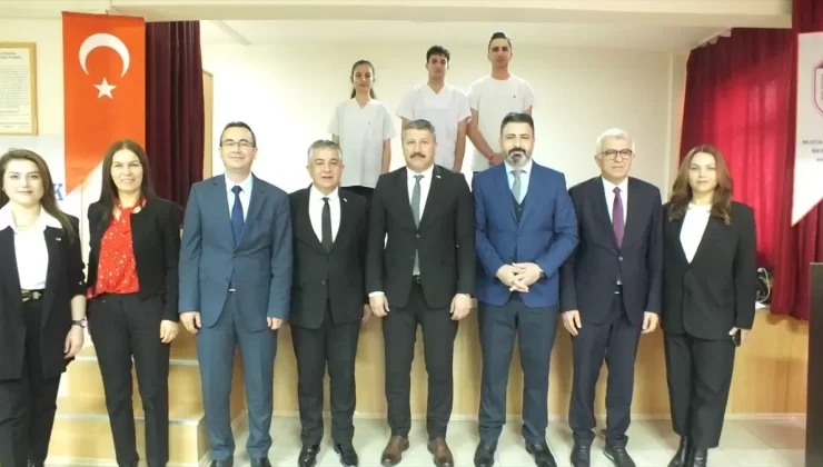 Öğrencilerden İlk Yardım Semineri