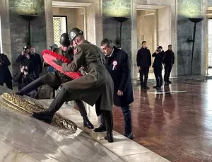 Öğretmenler Günü Anıtkabir’de Kutlandı