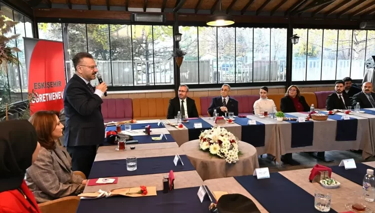 Öğretmenler Günü Kutlandı