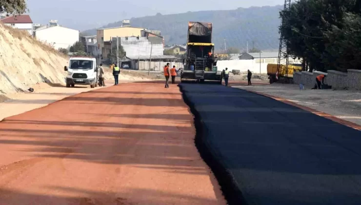 Osmangazi’de Asfaltlama Çalışmaları Devam Ediyor