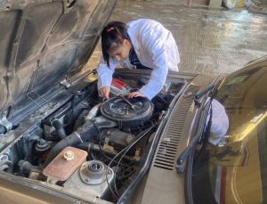 Osmaniye’de babasının mesleğine merak saran genç kız çırak oldu